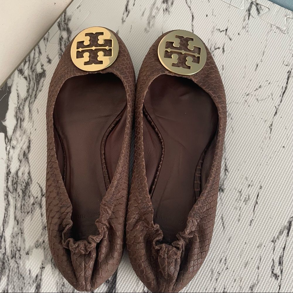 Tory Burch crocs teva brown women’s flats Shoes Size 9-10